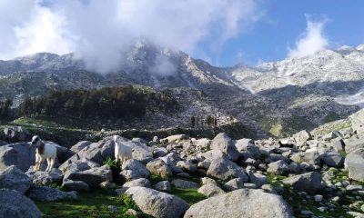 Mountain peaks Indrahar Pass Trek