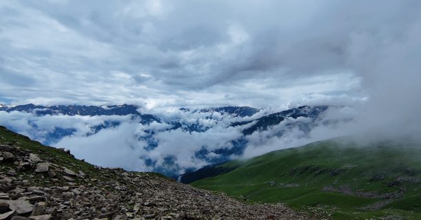 Magical Clouds of Bhrigu Lake Trek