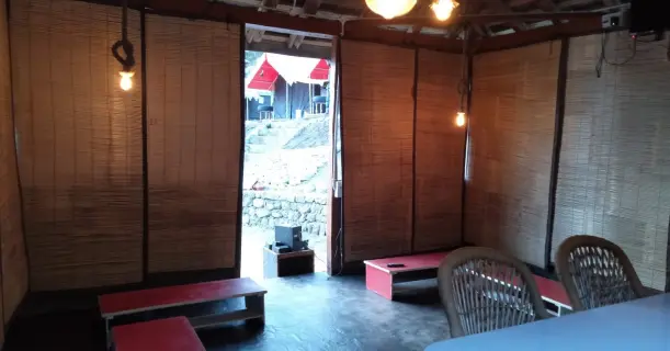 Bir Camp Paragliding - Dinning Room Area
